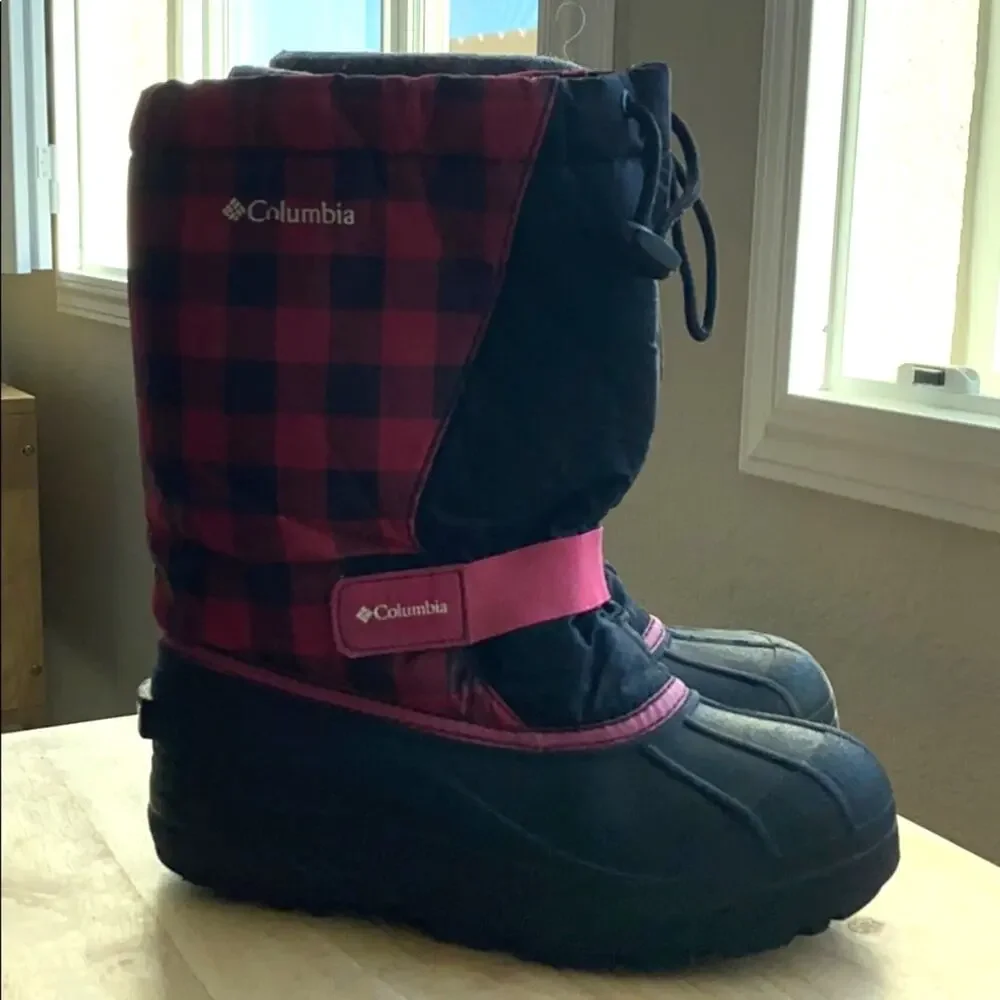 Columbia powder bug pink black snow boot size 5 youth plaid print waterproof